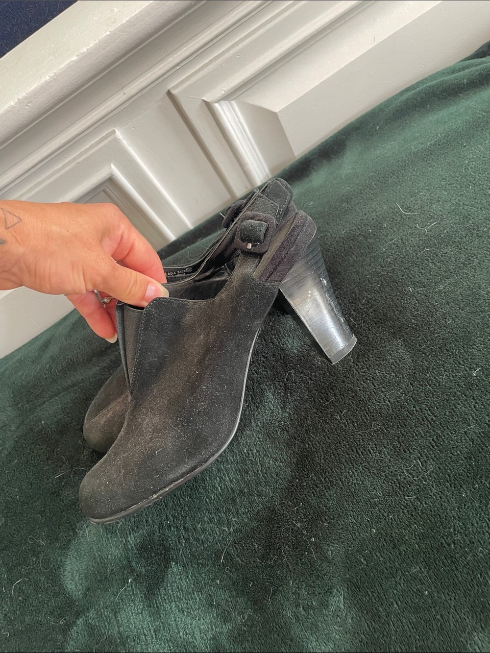 AEROSOLES Black Suede Mid Block Heel Booties
